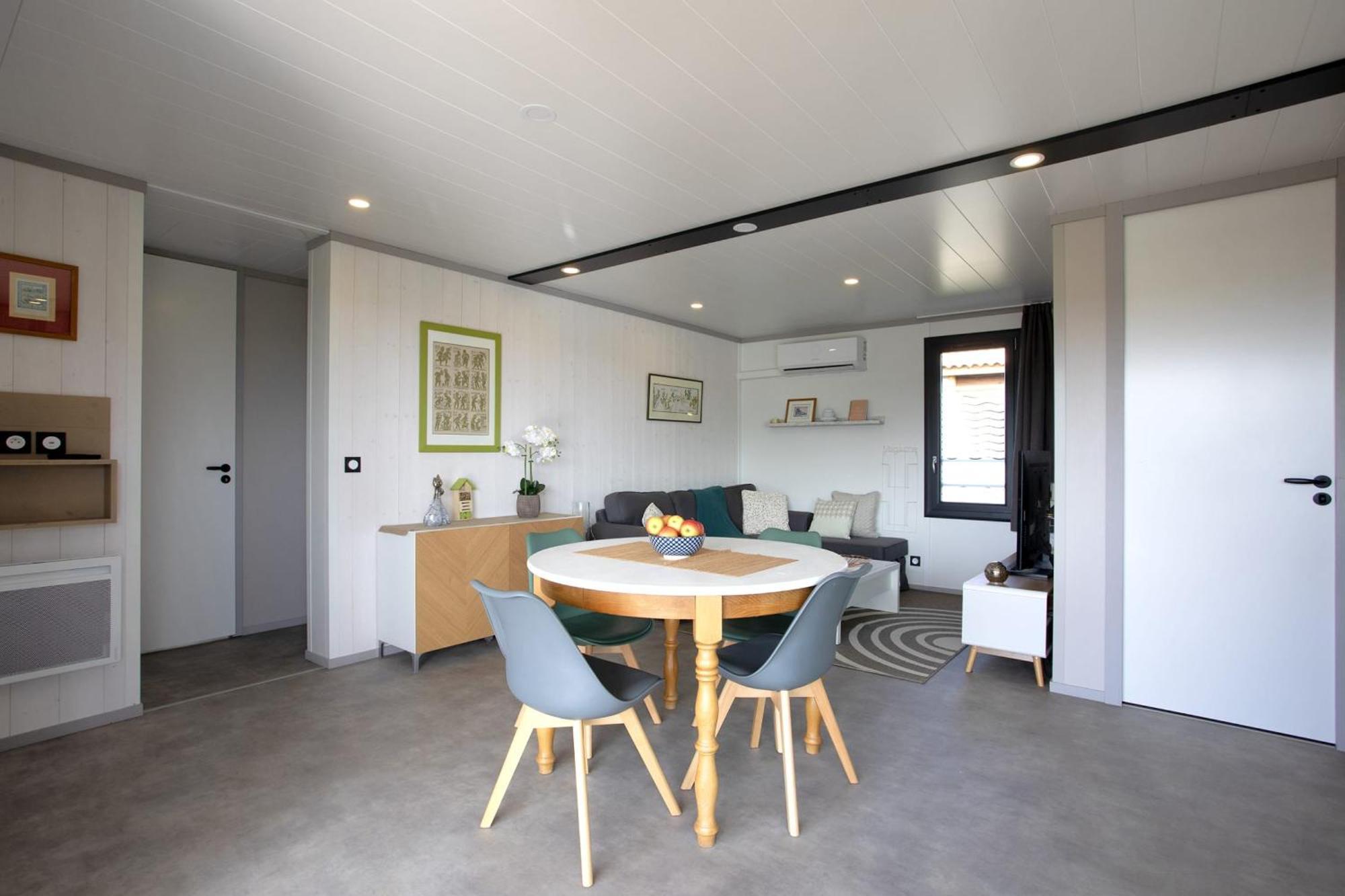 Le Chalet Cetri - Welkeys Saubrigues Luaran gambar